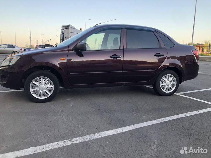LADA Granta 1.6 МТ, 2013, 185 000 км