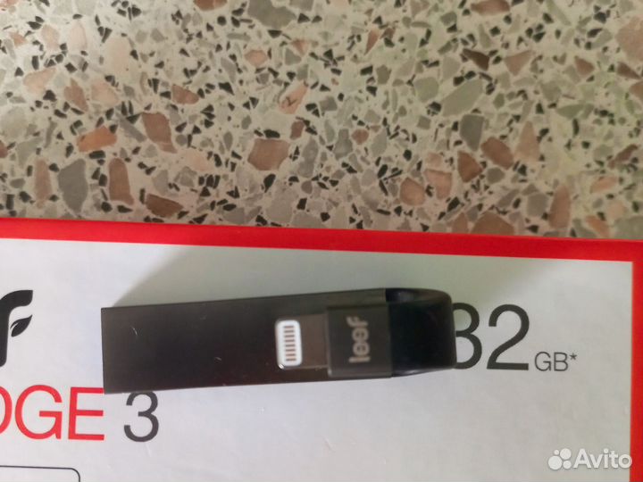 Внешний накопитель для iPhone 32GB