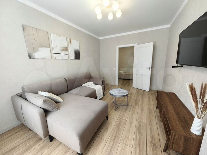 2-к. квартира, 55 м², 6/9 эт.