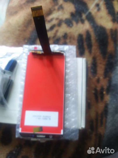 Модуль на Хонор 7а