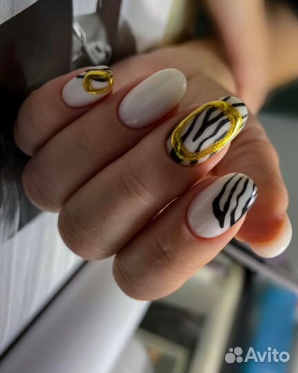 Маникюр/педикюр/гель-лак