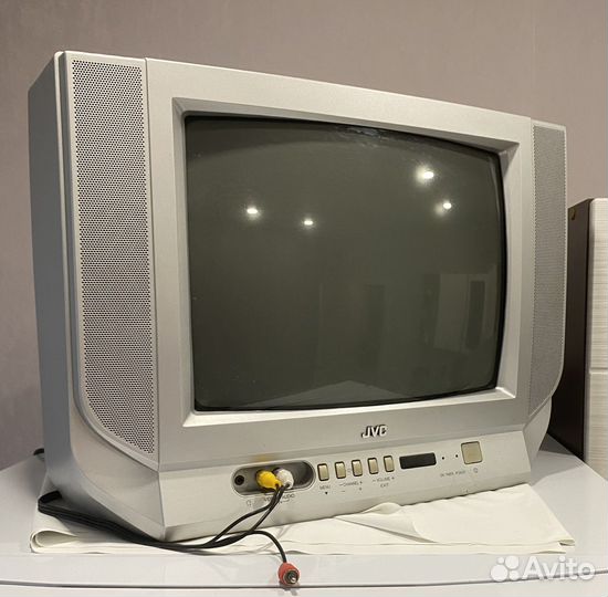 Телевизор