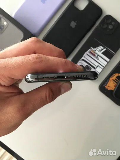 iPhone 11 Pro, 512 ГБ