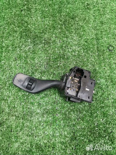 Подрулевой переключатель дворников Ford Focus 2