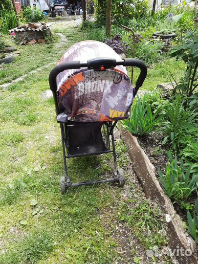 Прогулочная коляска трость Babycare Daily