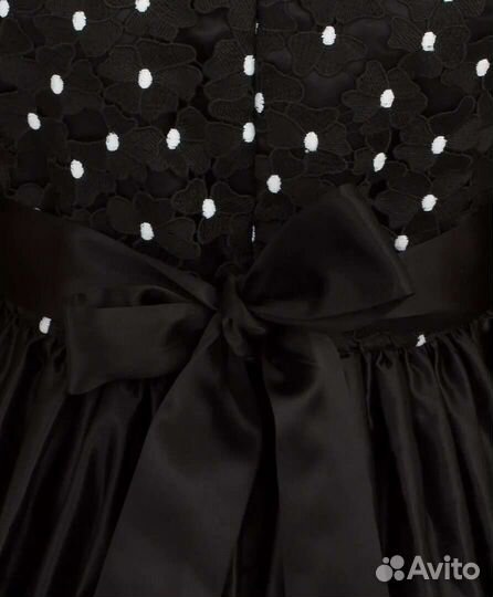 Платья праздничные