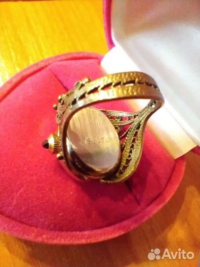 Часы перстень Чайка 17 камней винтажные