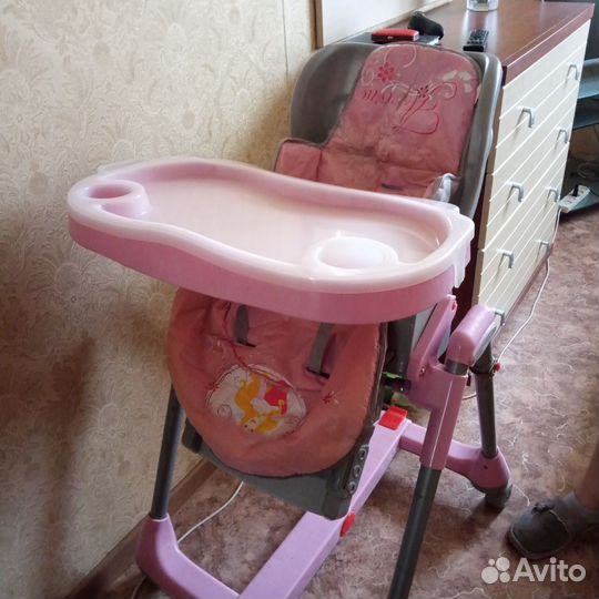 Детский стол для кормления