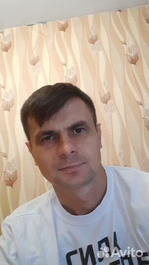 Помощник машиниста электропоезда