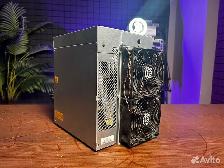 Майнер Antminer S19 86 th б/у наличие