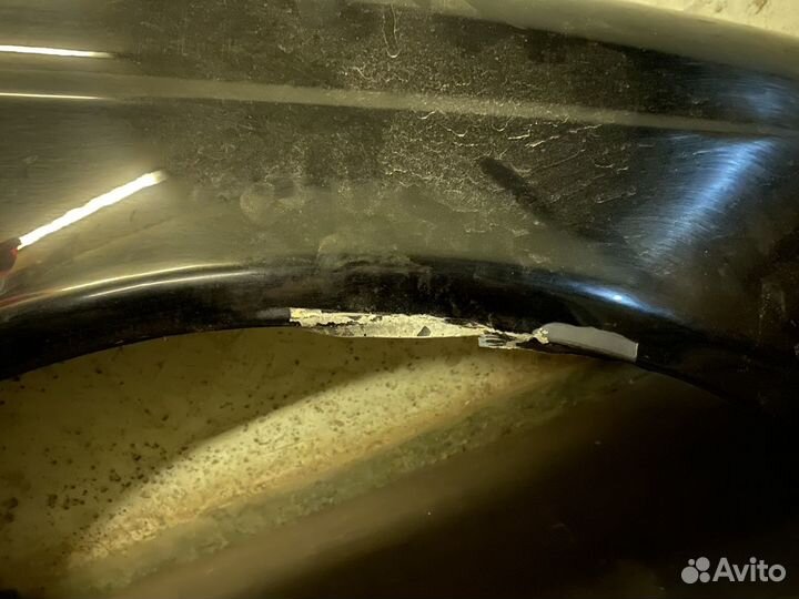 Крыло правое переднее Mercedes w211