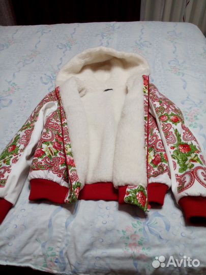 Красивая куртка