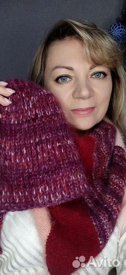 Шапка женская с бактусом. Ручная работа. В наличии