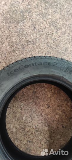 Continental IceContact 2 215/65 R17