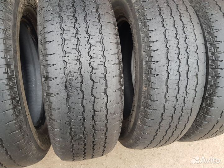 Bridgestone Dueler H/T D689 215/65 R16 98H