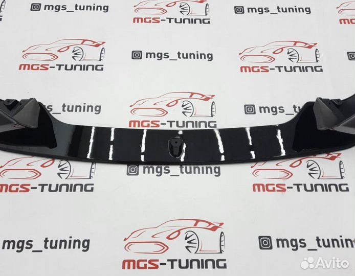 Губа BMW 1 серия F20 M-Performance Черный глянец