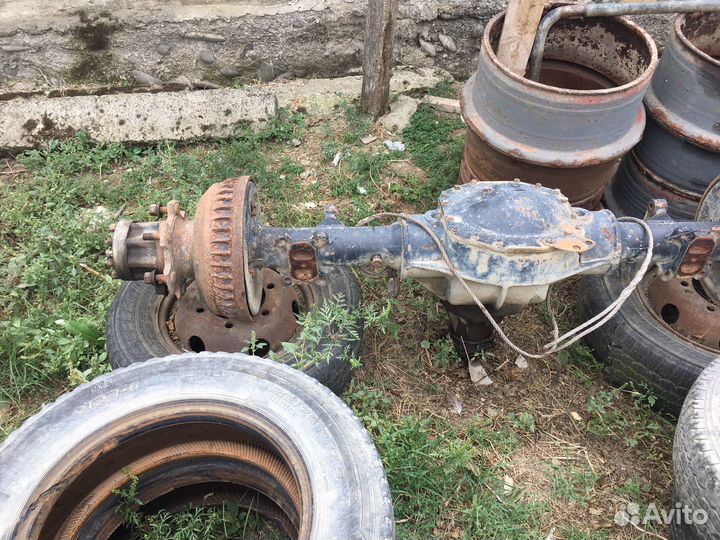 Задний мост