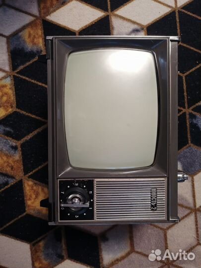 Телевизор