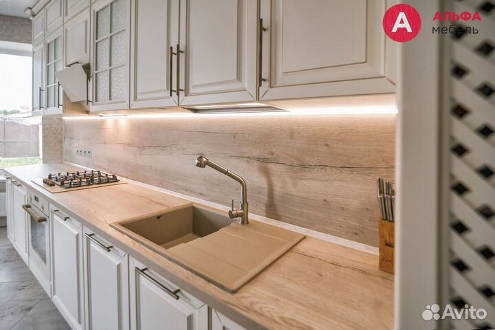 Кухня новая