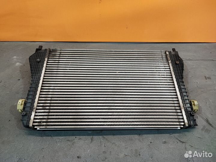 Радиатор интеркулера Volkswagen Tiguan 5N1 2.0 TDI