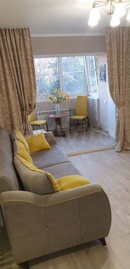 3-к. квартира, 50 м², 3/3 эт.