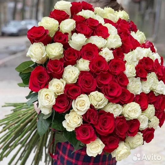 Огромные букеты роз с доставкой по Перми 101,75,51