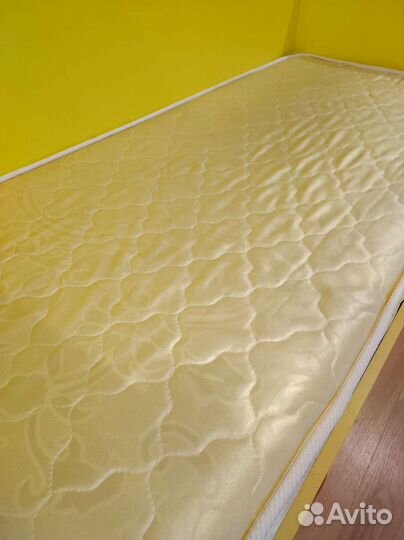 Продам детскую кроватку