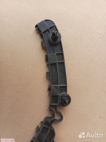 Митсубиши Аутлендер 3 крепление бампера