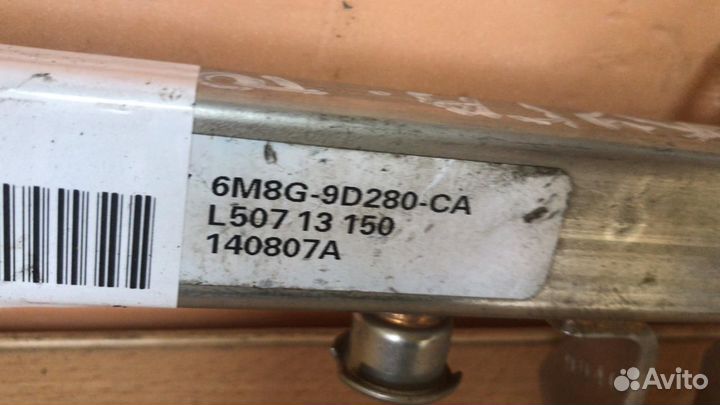 Рейка топливная (рампа) Ford Kuga 1