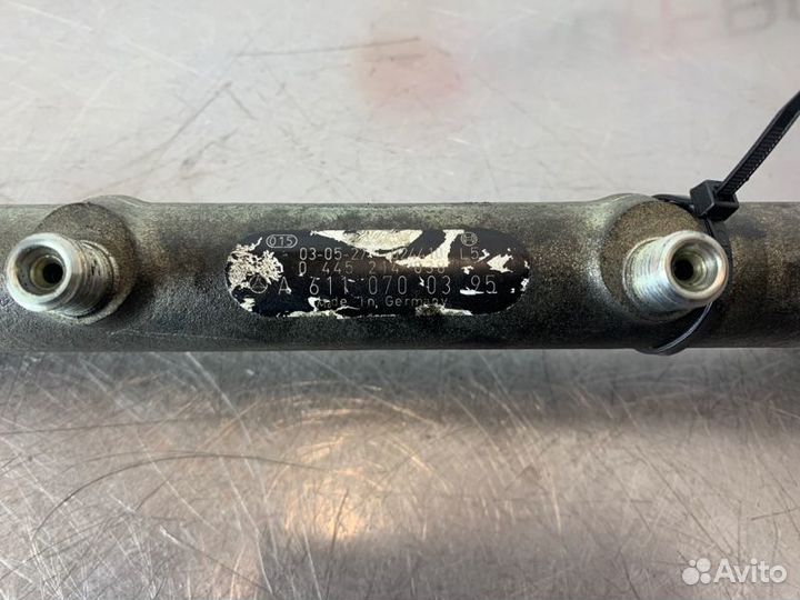 Топливная рампа Mercedes C-Class W203 OM646 2.2