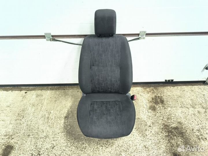 Сиденье переднее правое LADA Granta Kalina