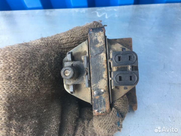 Коммутатор Daewoo Nexia