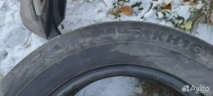 Kumho Solus KH16 235/60 R17 102T