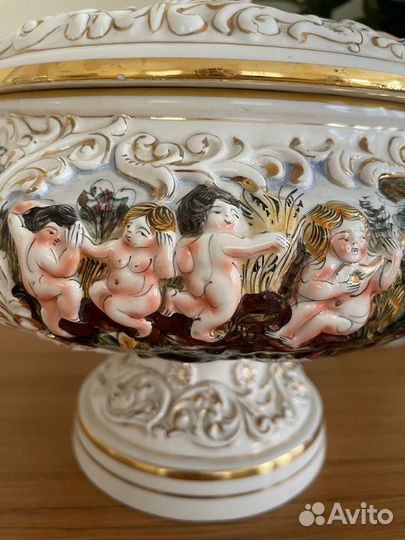 Фруктовница, супница, бисквитница