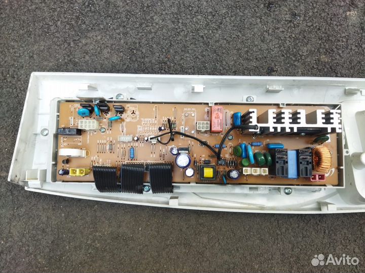 Стиральная машина Samsung WF6450S7W по запчастям