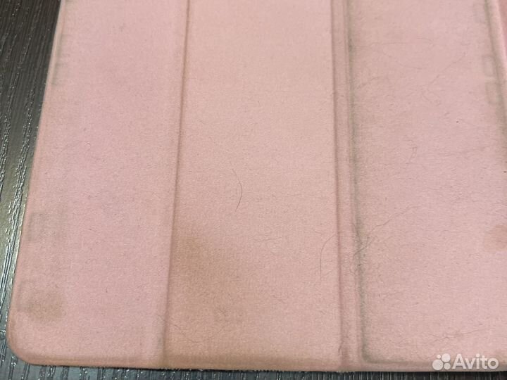 Чехол на iPad