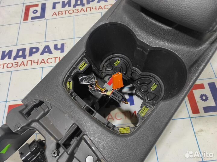 Консоль Ford Focus 3 1835225