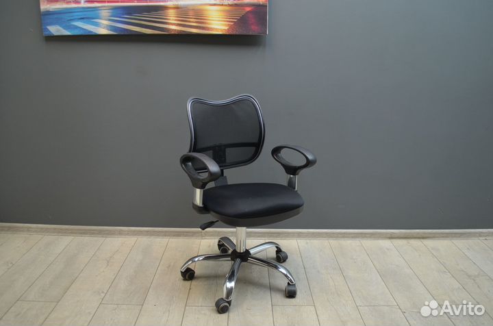 Компьютерное кресло