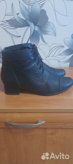 Ботинки женские 40 размер натуральная кожа