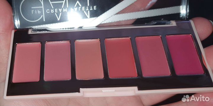 Палетка наливных помад Glam Team