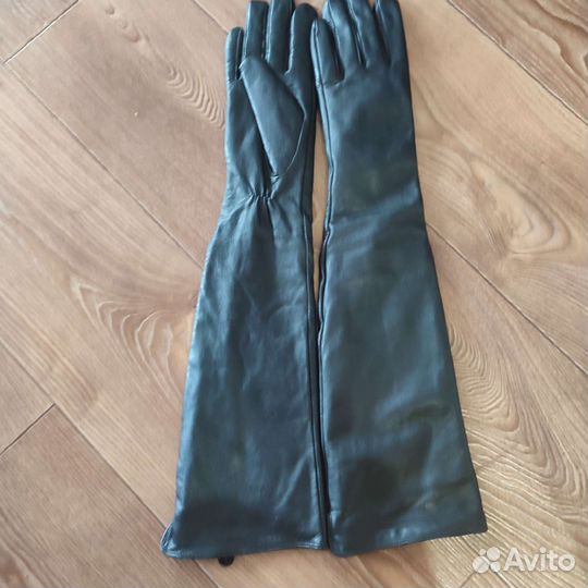 Перчатки женские кожаные новые 7