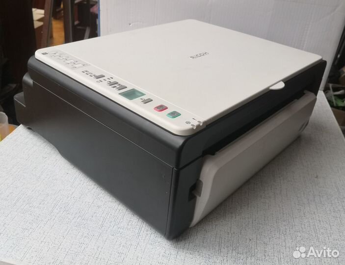 Мфу лазерный ricoh SP 111su