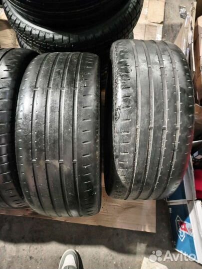 Yokohama Advan S.4 255/40 R19