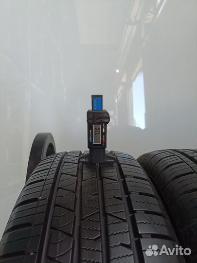 Continental ContiCrossContact LX 215/65 R16