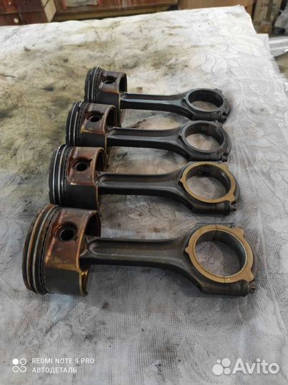 Шатун Поршень M271 mercedes W203 W204 W211