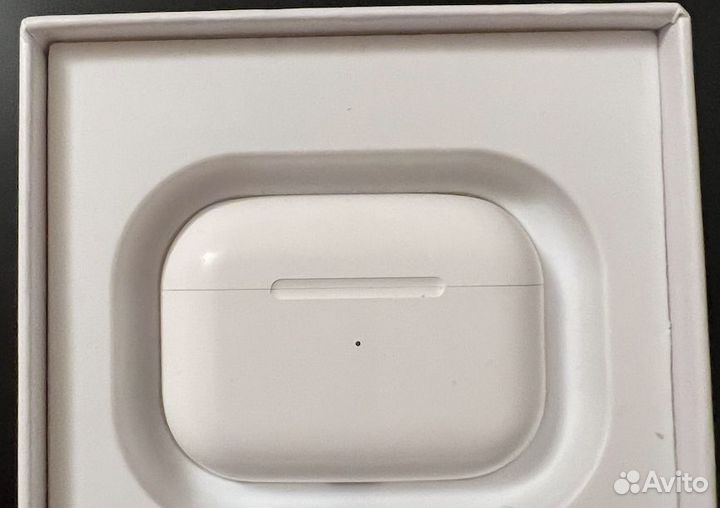 Apple AirPods Pro белый скидка
