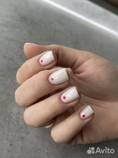 Модель на маникюр бесплатно