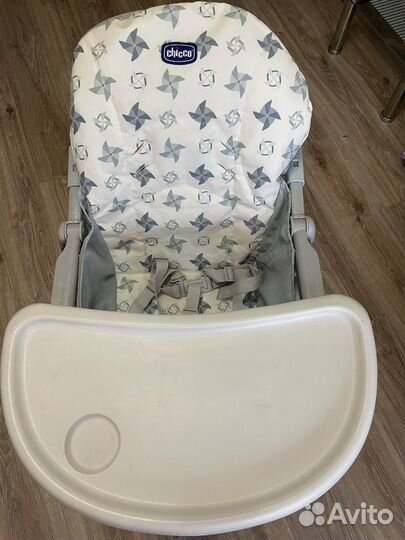 Стульчик для кормления chicco