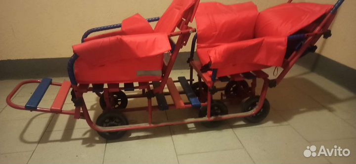 Продаются усиленные санки для двойни