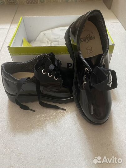 Продам ботинки для девочки (новые)